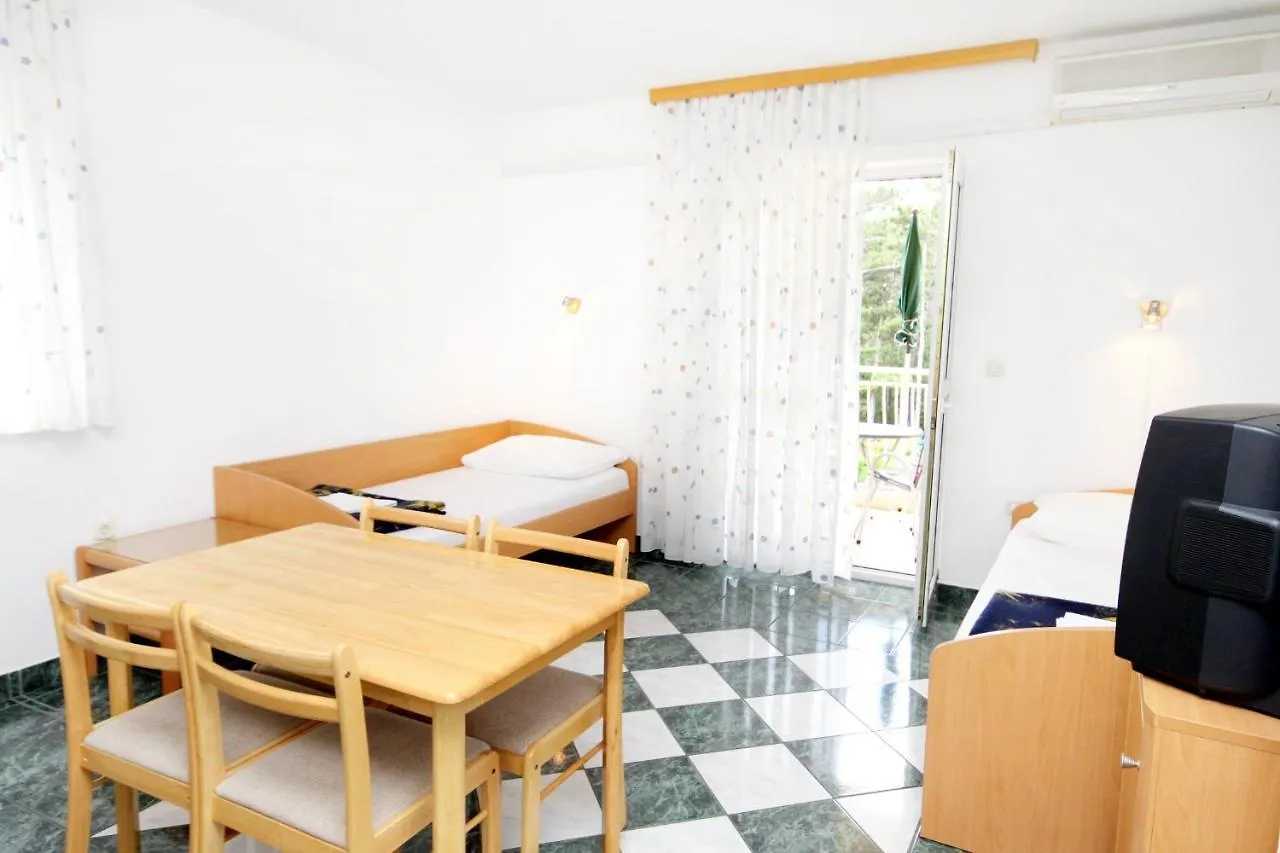 Apartment Jadranovo 5521B