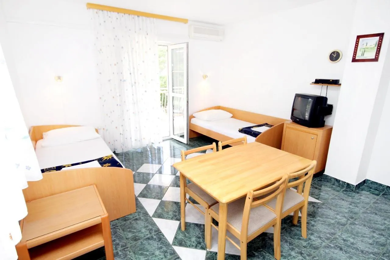 Apartment Jadranovo 5521B